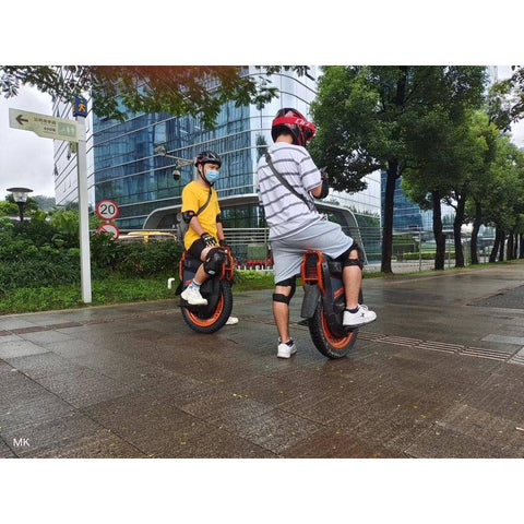 Image of InMotion Challenger (V13), Monociclo